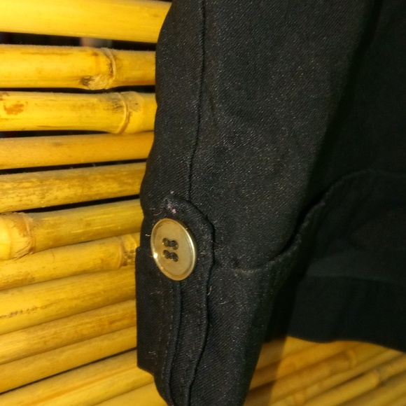 Valia XL Black Stretch Shorts - Picture 2 of 4